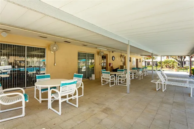 $219,900 | 5095 Bay Street Northeast, Unit 102, St. Petersburg, FL 33703