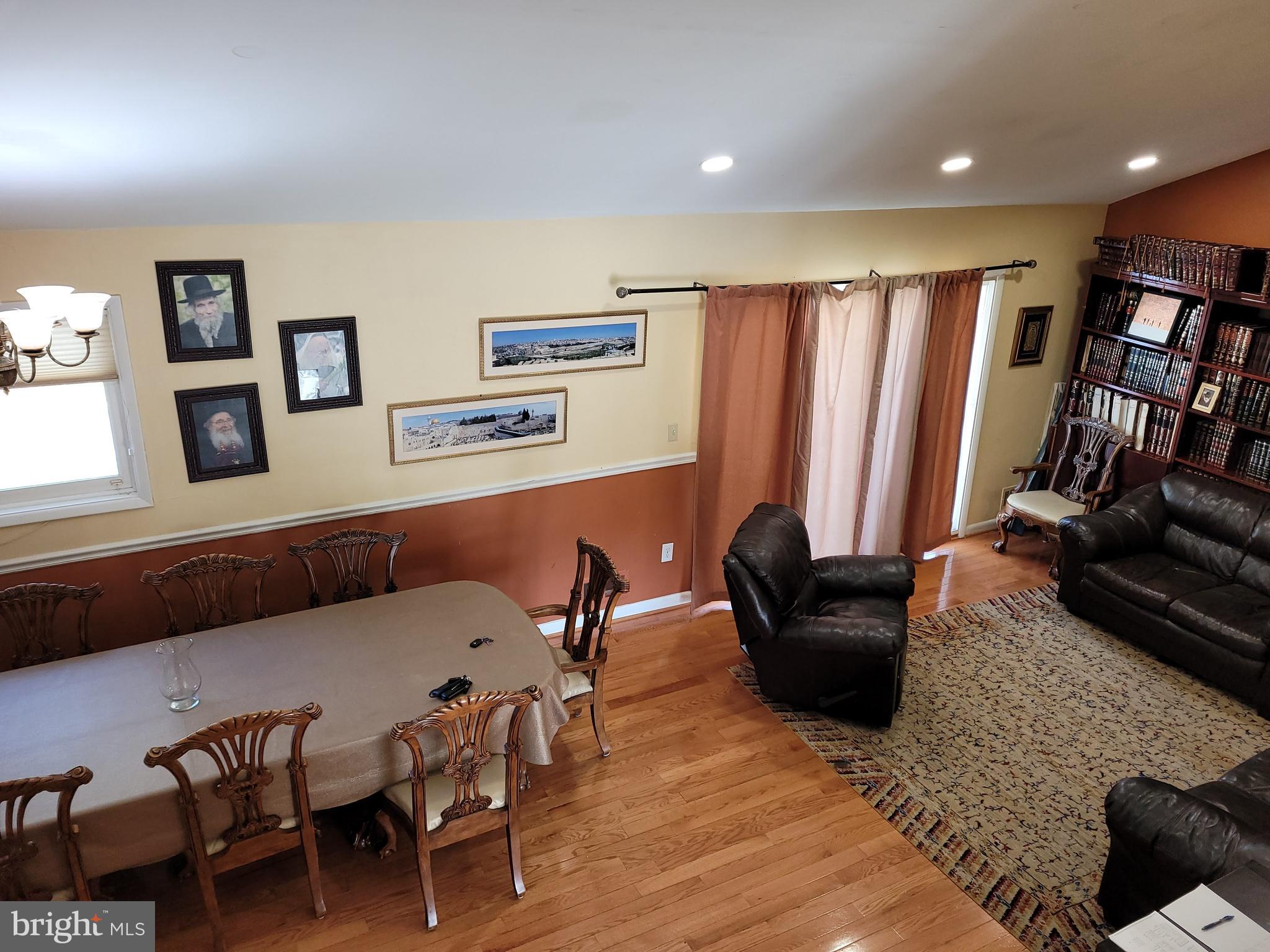 2806 Steele Road Baltimore, MD 21209 - Photo 4 of 20