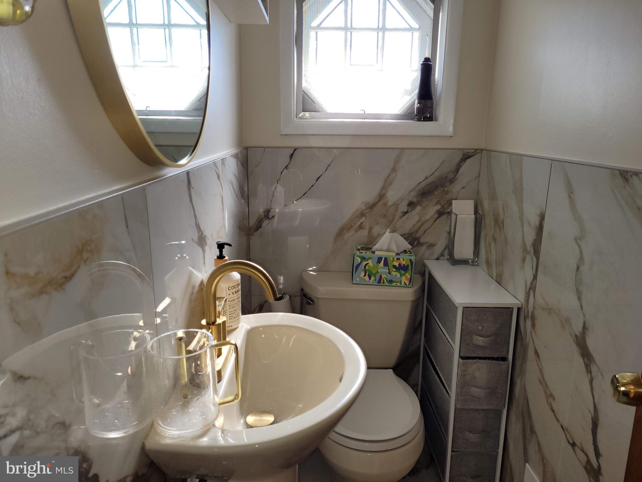 2806 Steele Road Baltimore, MD 21209 - Photo 9 of 20