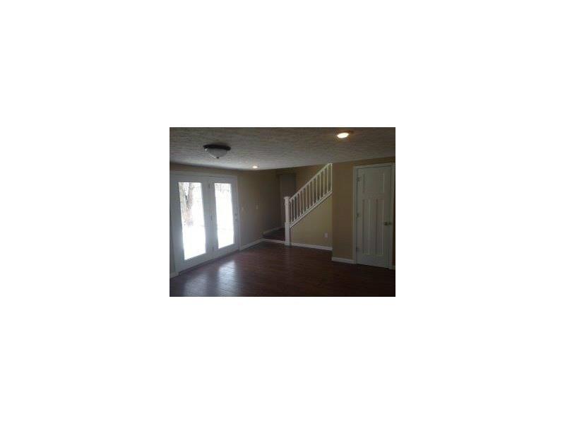 40 Riverside Drive Wapakoneta, OH 45895 - Photo 3 of 10