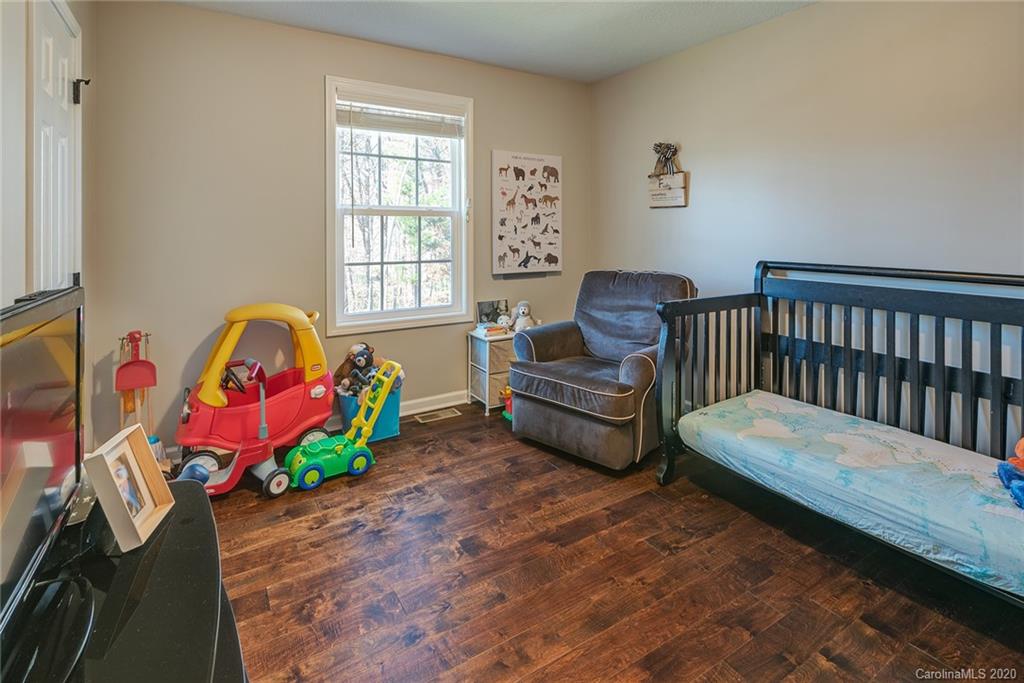 54 Parrot Road Candler, NC 28715 - Photo 15 of 25 Gallery Image 15