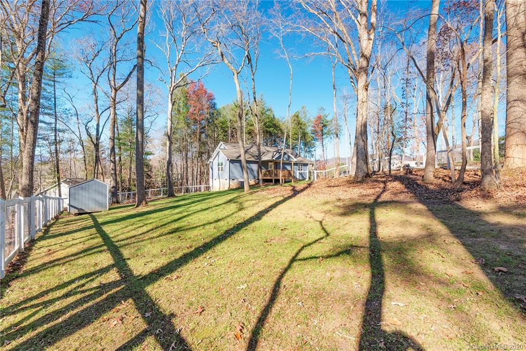 54 Parrot Road Candler, NC 28715 - Photo 22 of 25 Gallery Image 22