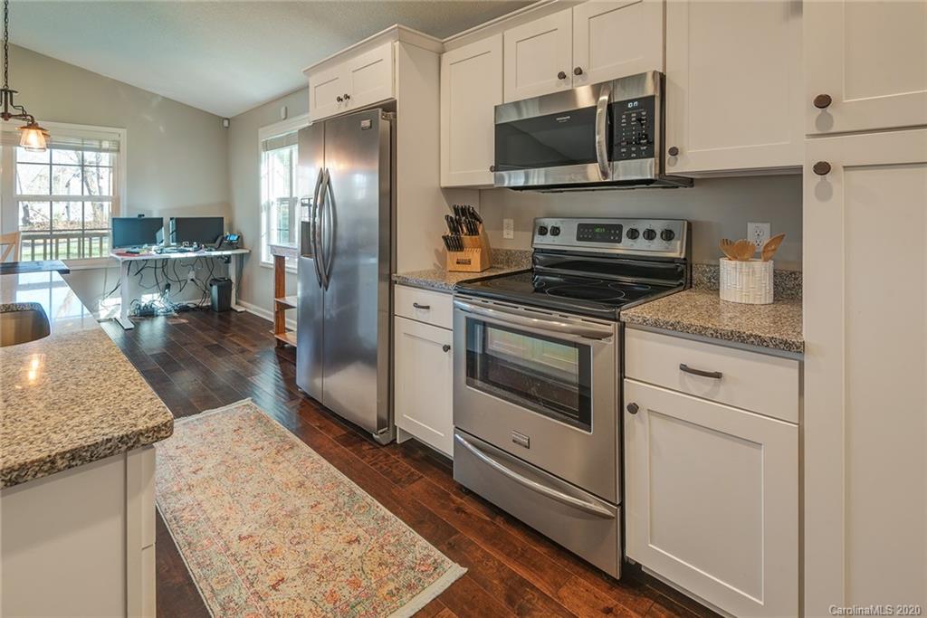 54 Parrot Road Candler, NC 28715 - Photo 10 of 25 Gallery Image 10