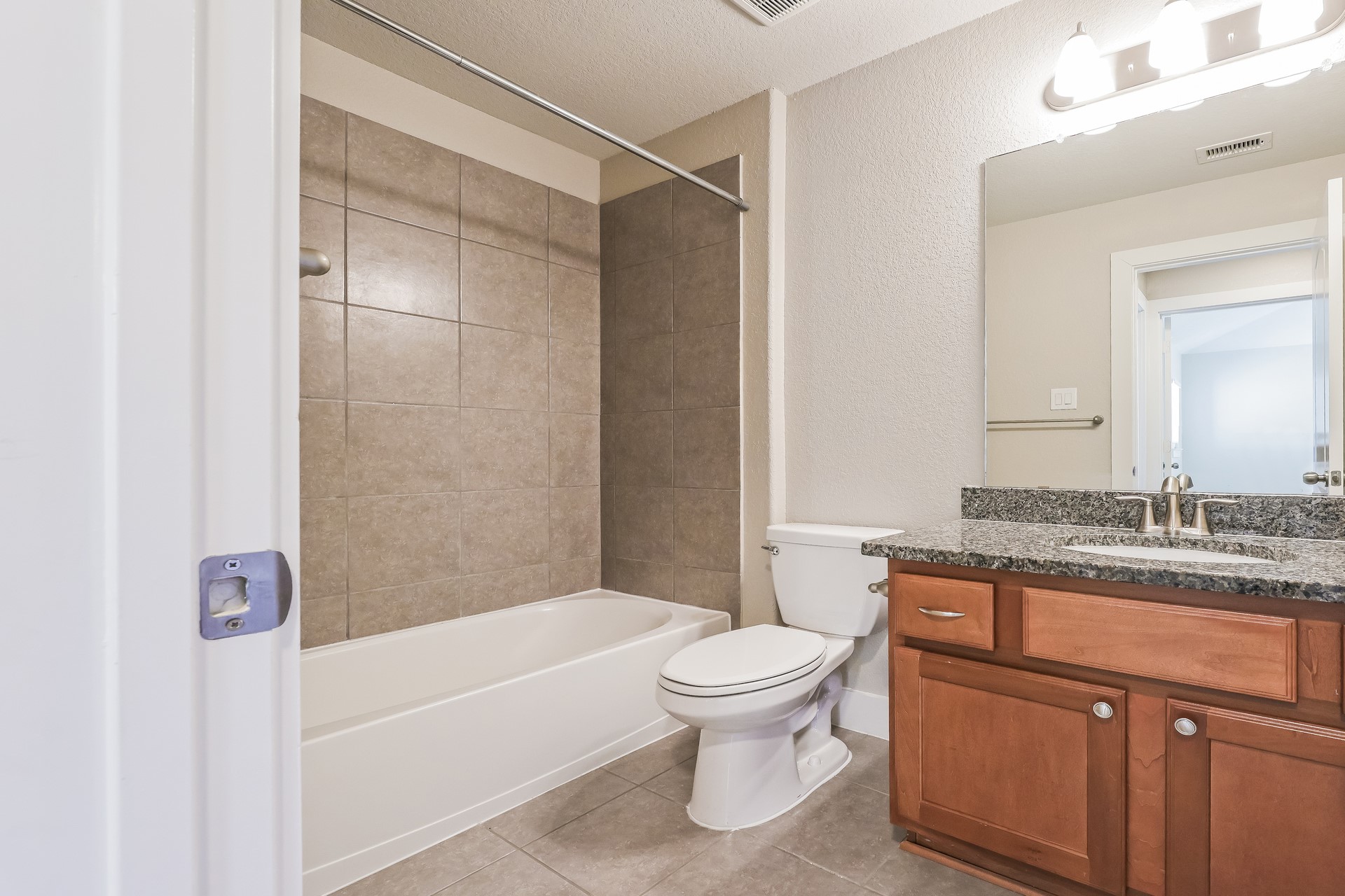 1923 Jara Court Spring, TX 77388 - Photo 13 of 17 Gallery Image 13