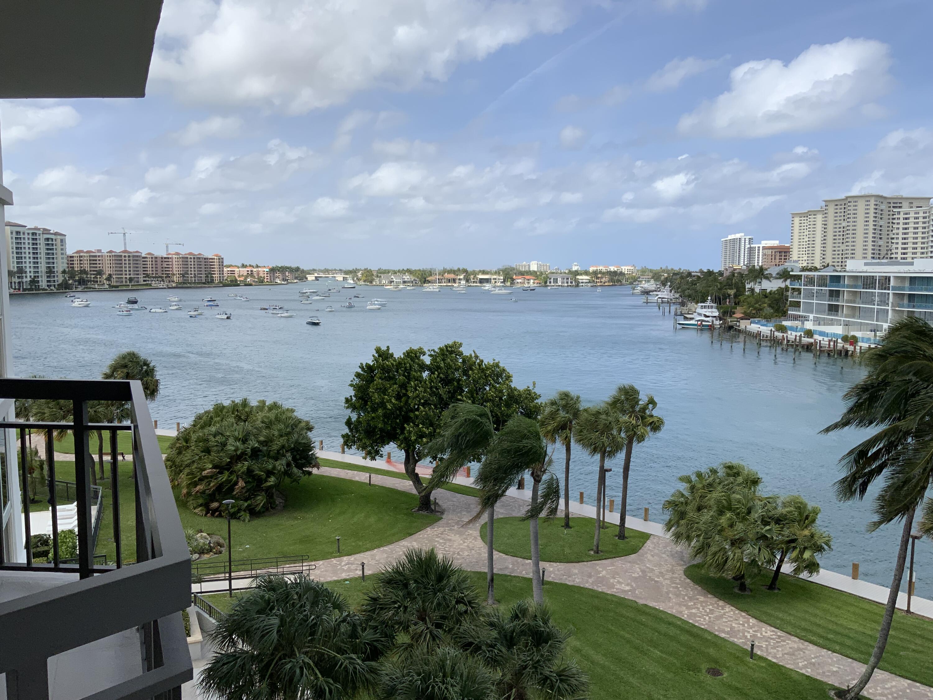 CARLTON BALCONY VIEW