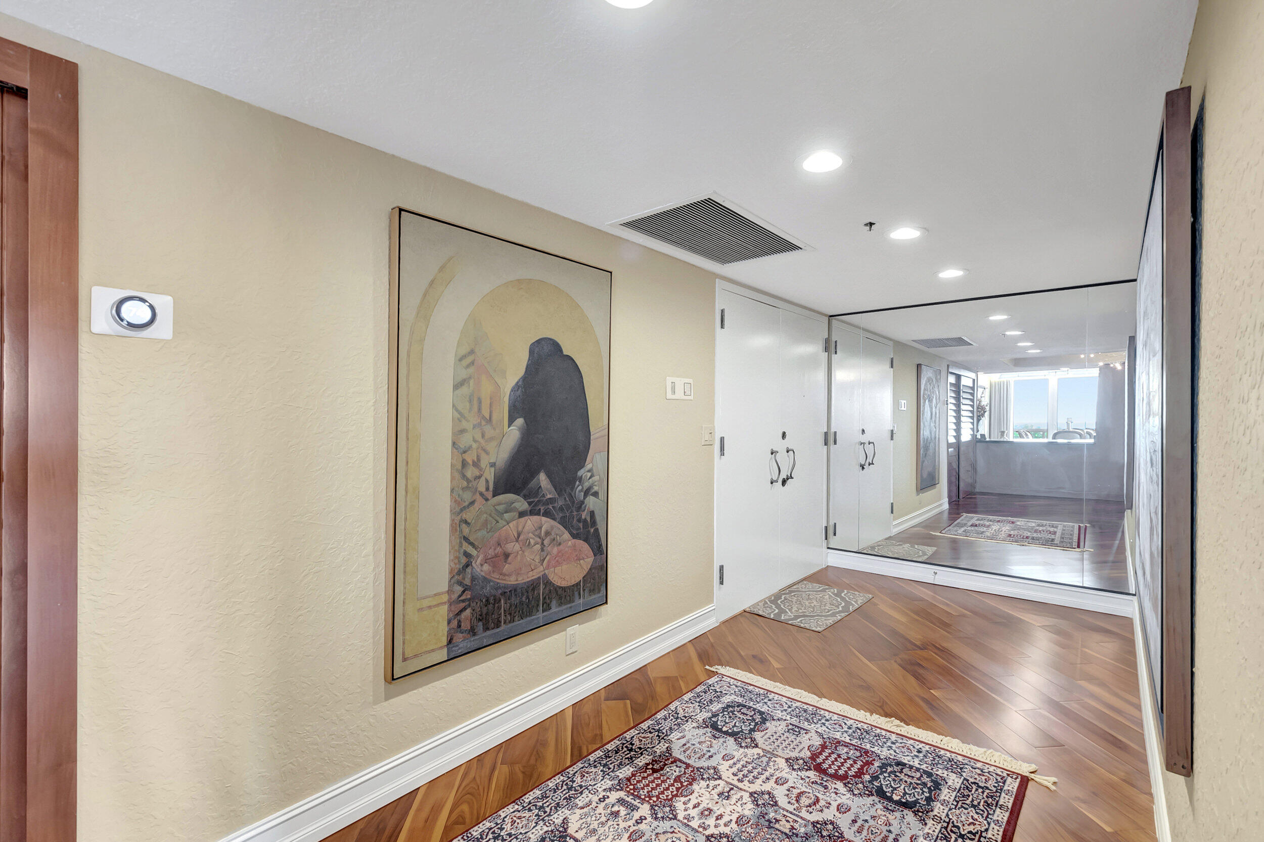 901 East Camino Real, Unit 5C Boca Raton, FL 33432 - Photo 11 of 68 FOYER