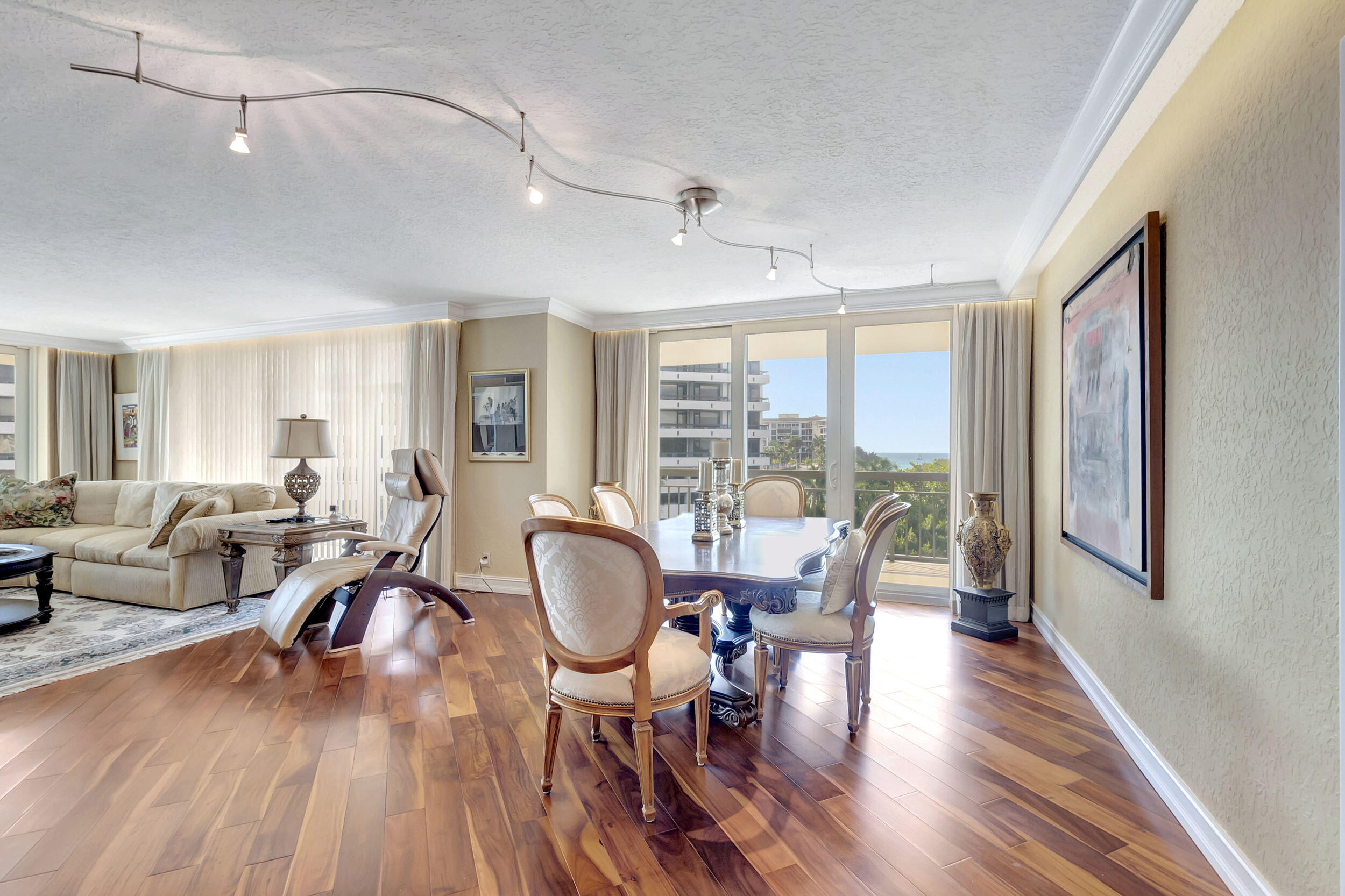 901 East Camino Real, Unit 5C Boca Raton, FL 33432 - Photo 14 of 68 DINING ROOM