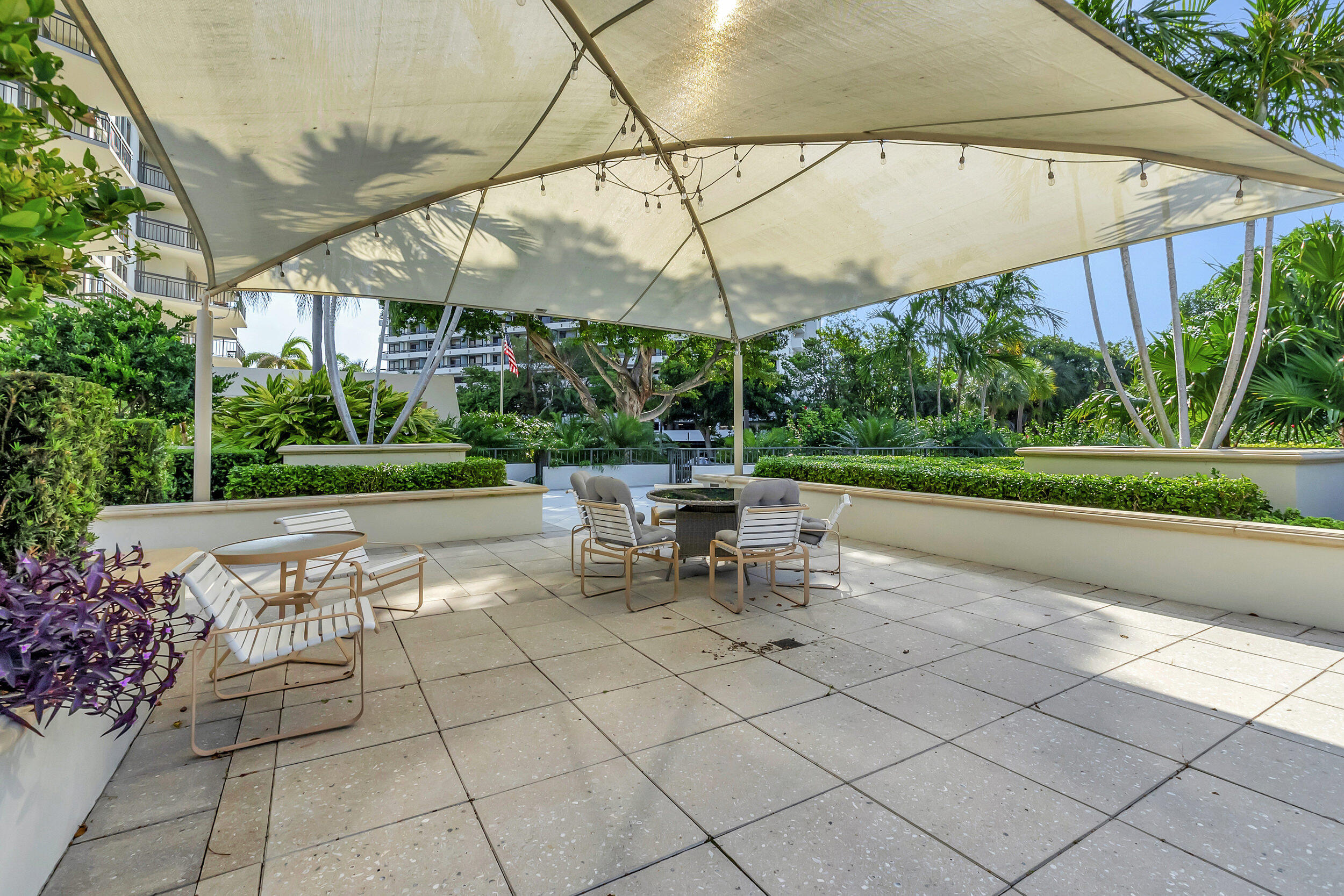 901 East Camino Real, Unit 5C Boca Raton, FL 33432 - Photo 52 of 68 BBQ AREA