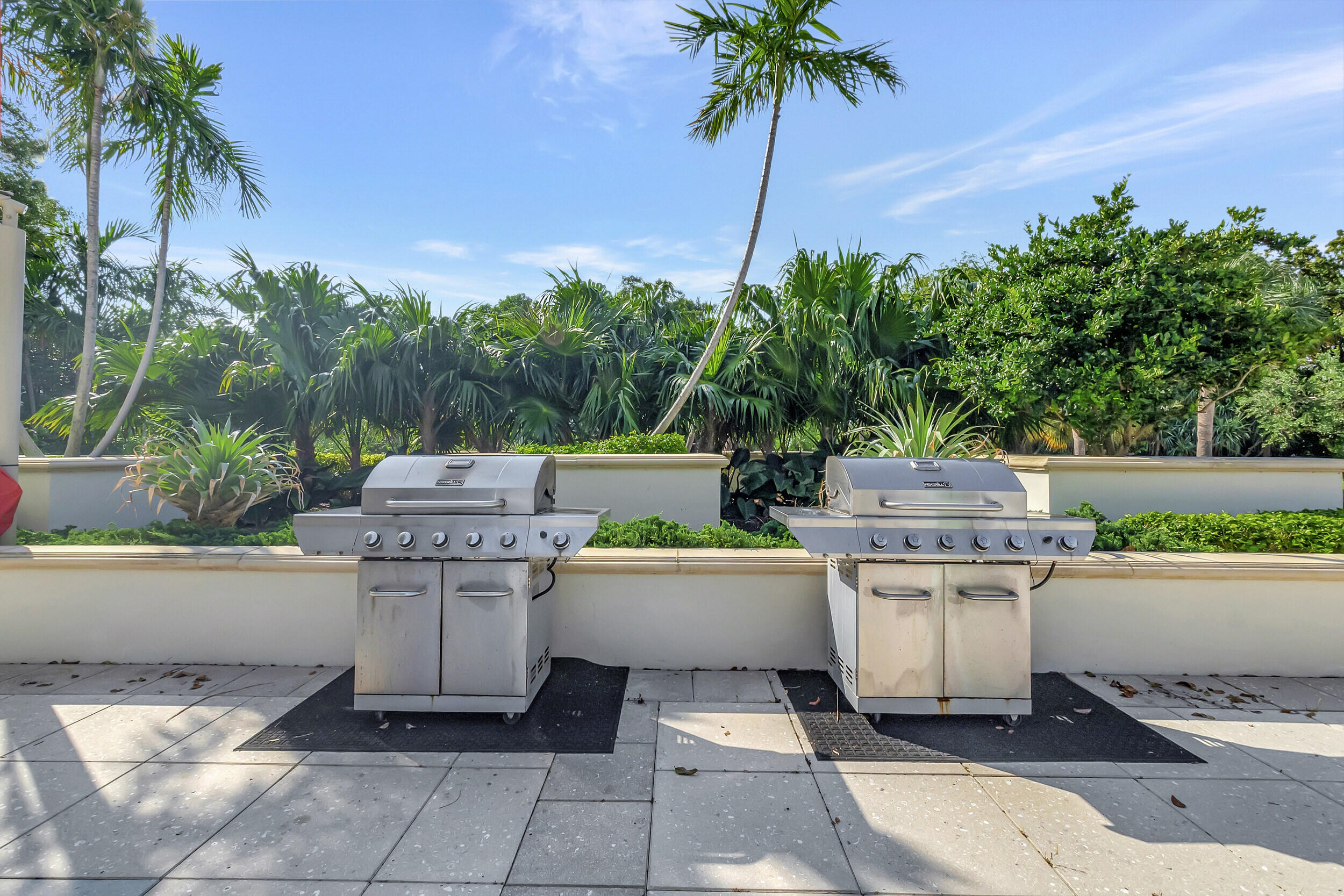 901 East Camino Real, Unit 5C Boca Raton, FL 33432 - Photo 54 of 68 BBQ AREA
