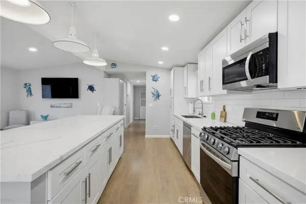 $155,900 | 16222 Monterey Lane, Unit 79, Huntington Beach, CA 92649