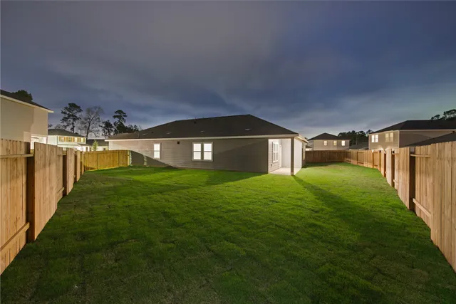 a house view with a outdoor space