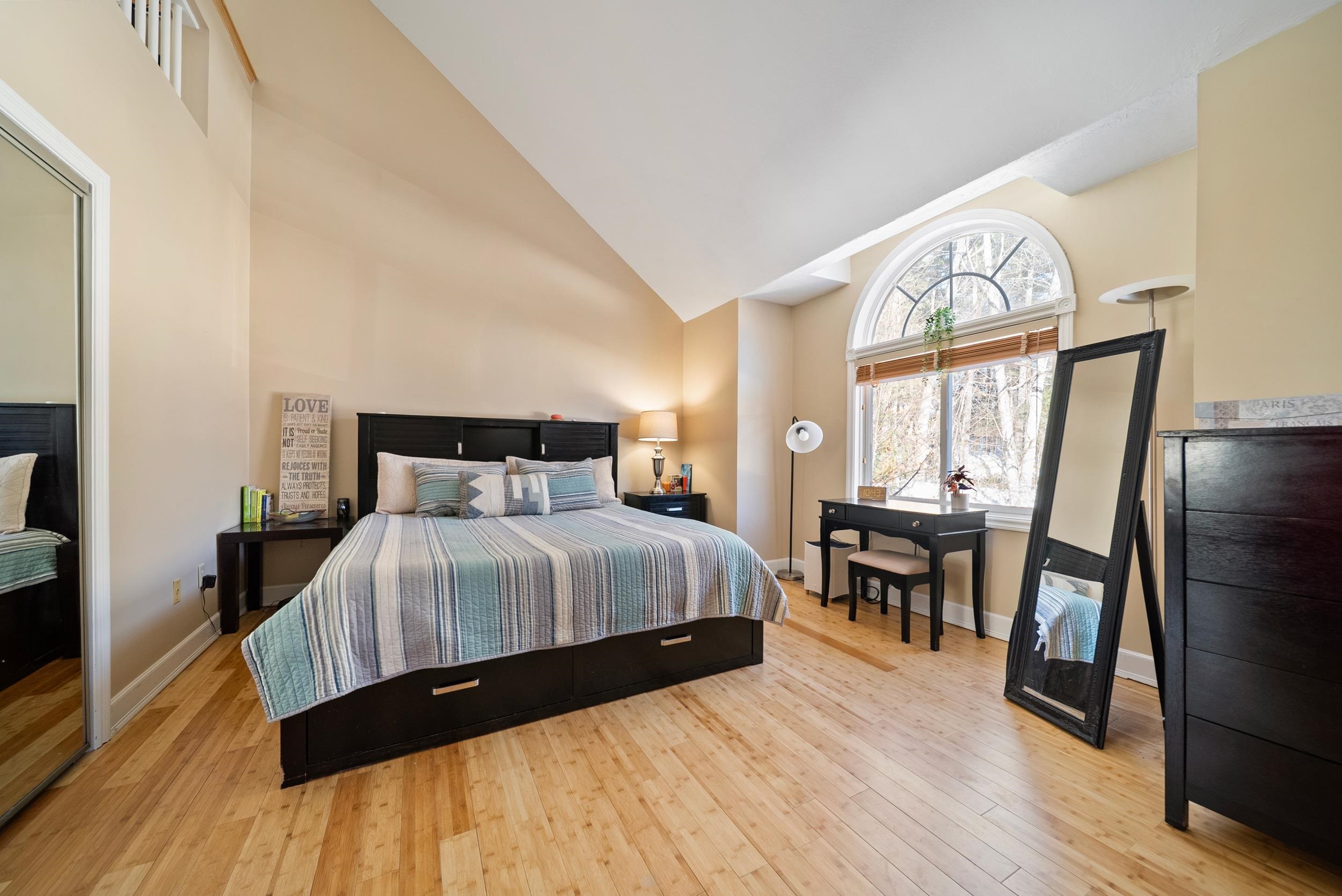 8 Standish Way, Unit 8 Amherst, NH 03031 - Photo 16 of 42