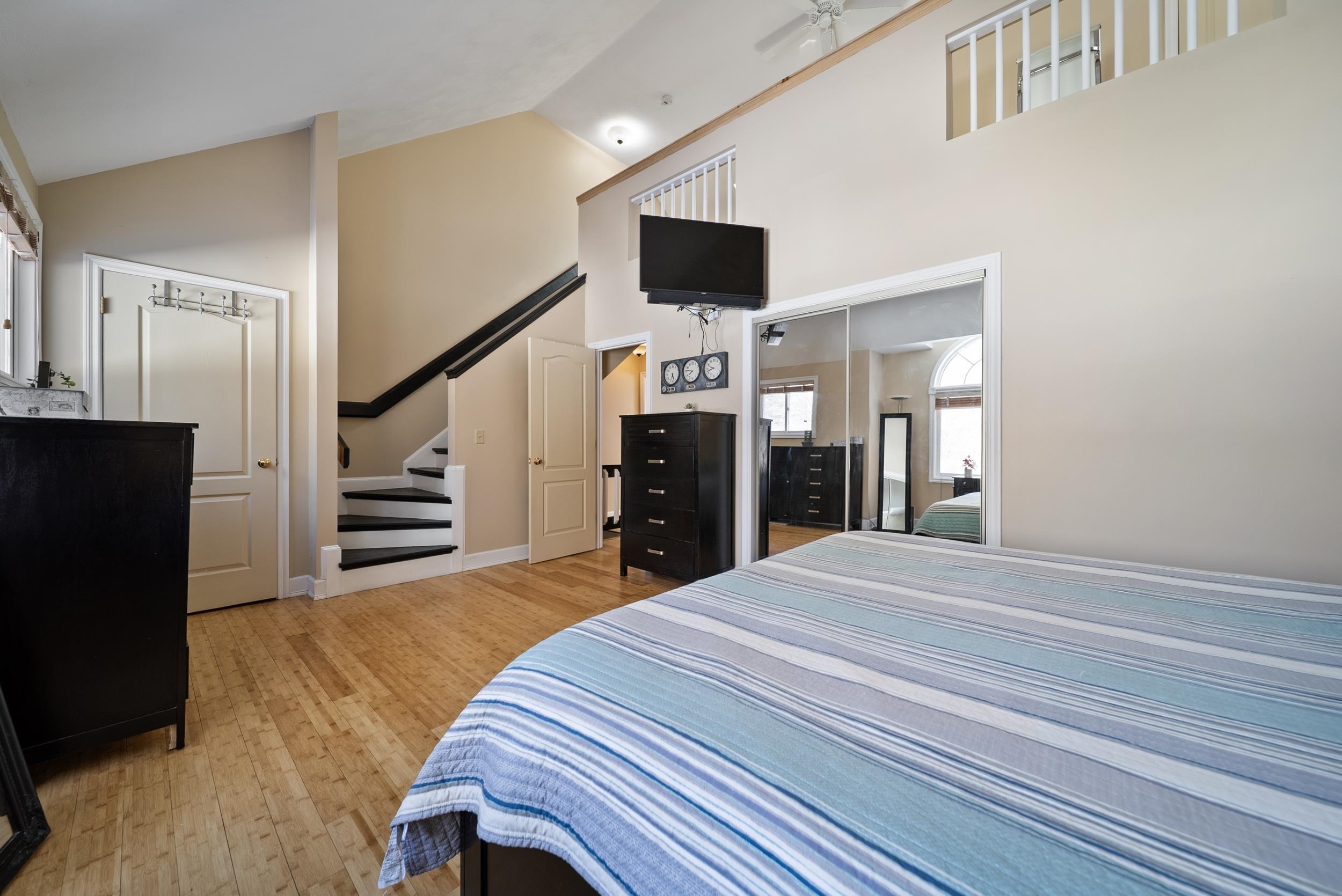 8 Standish Way, Unit 8 Amherst, NH 03031 - Photo 18 of 42