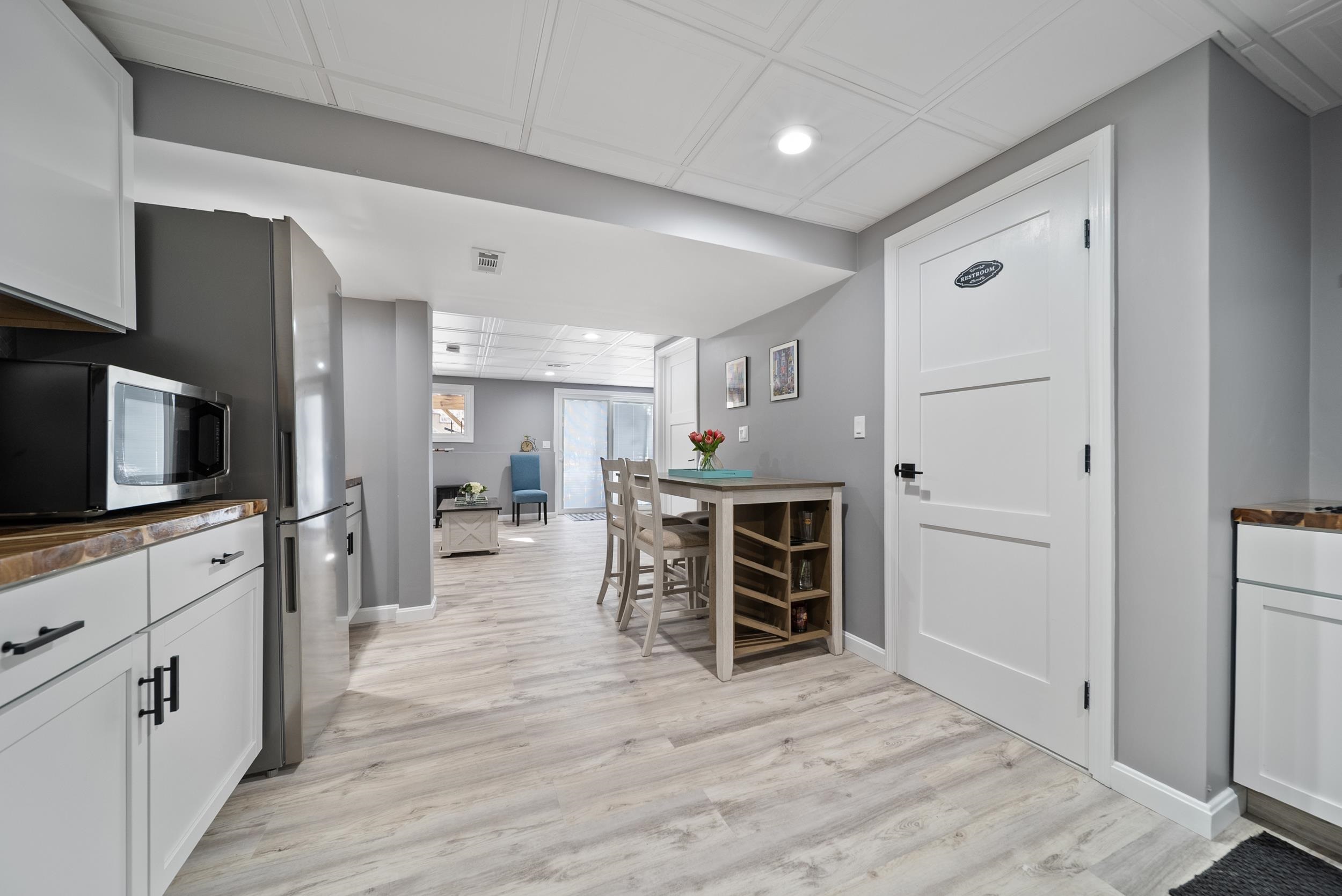 8 Standish Way, Unit 8 Amherst, NH 03031 - Photo 23 of 42