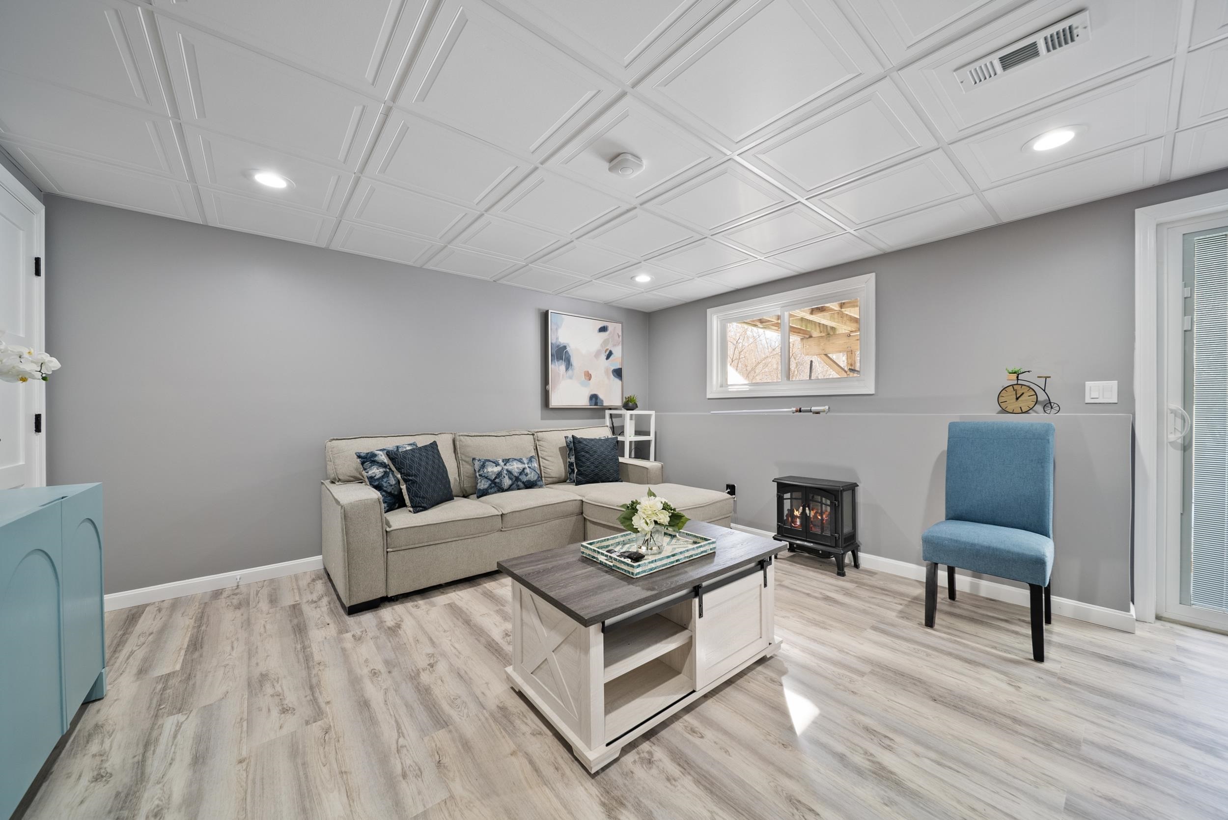 8 Standish Way, Unit 8 Amherst, NH 03031 - Photo 27 of 42