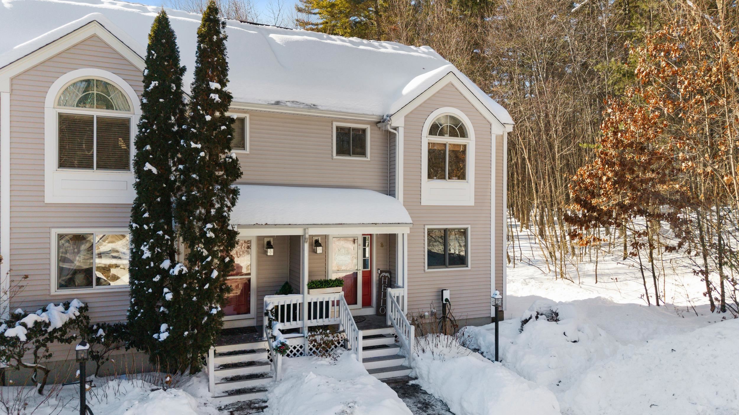 8 Standish Way, Unit 8 Amherst, NH 03031 - Photo 34 of 42