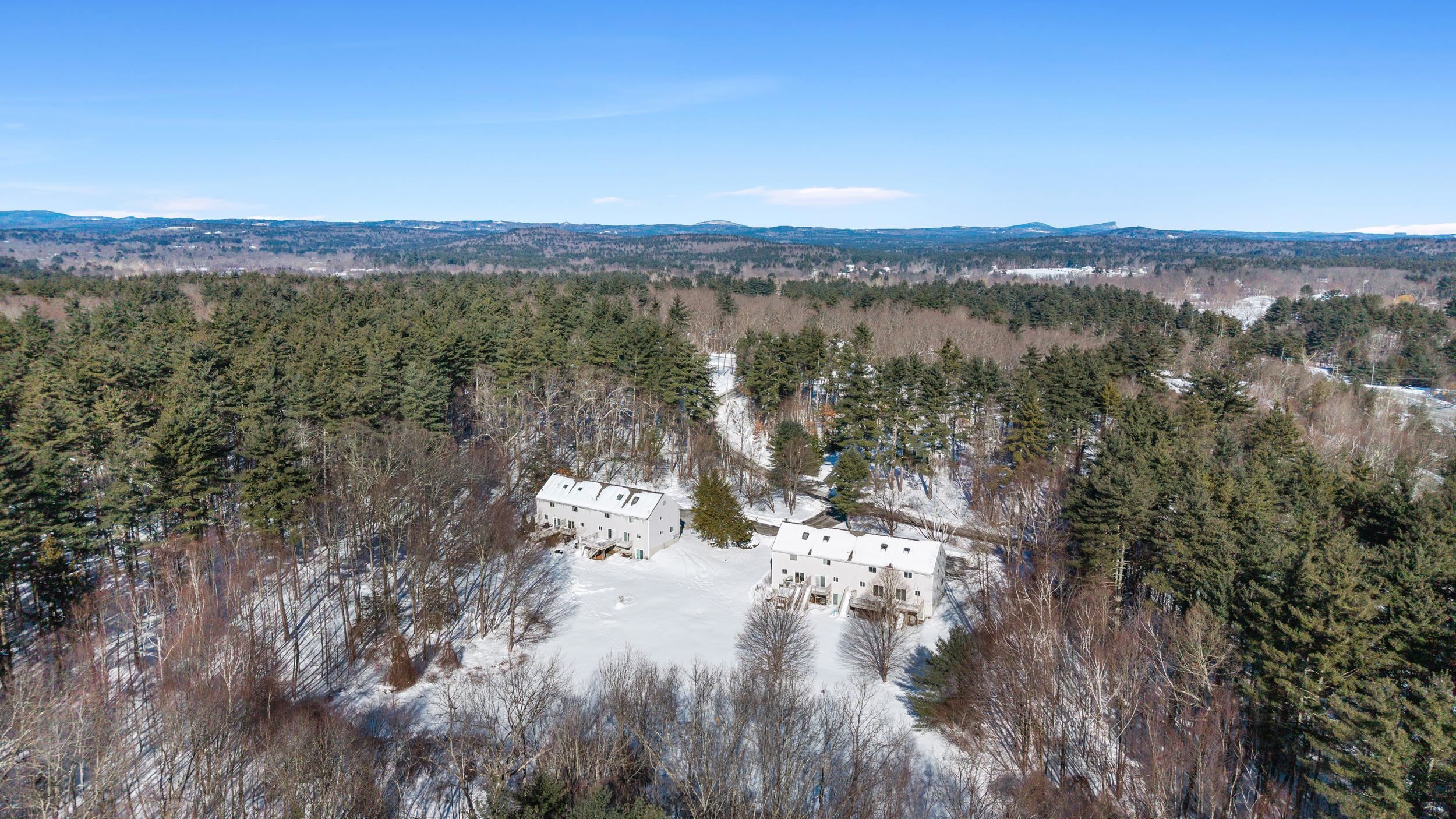 8 Standish Way, Unit 8 Amherst, NH 03031 - Photo 35 of 42