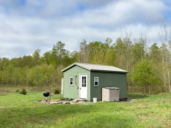 $99,900 | 8204 Twin Lake Road Northeast, Mancelona, MI 49659