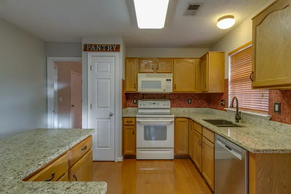 $2,150 | 2012 McCrory Place, Spring Hill, TN 37174