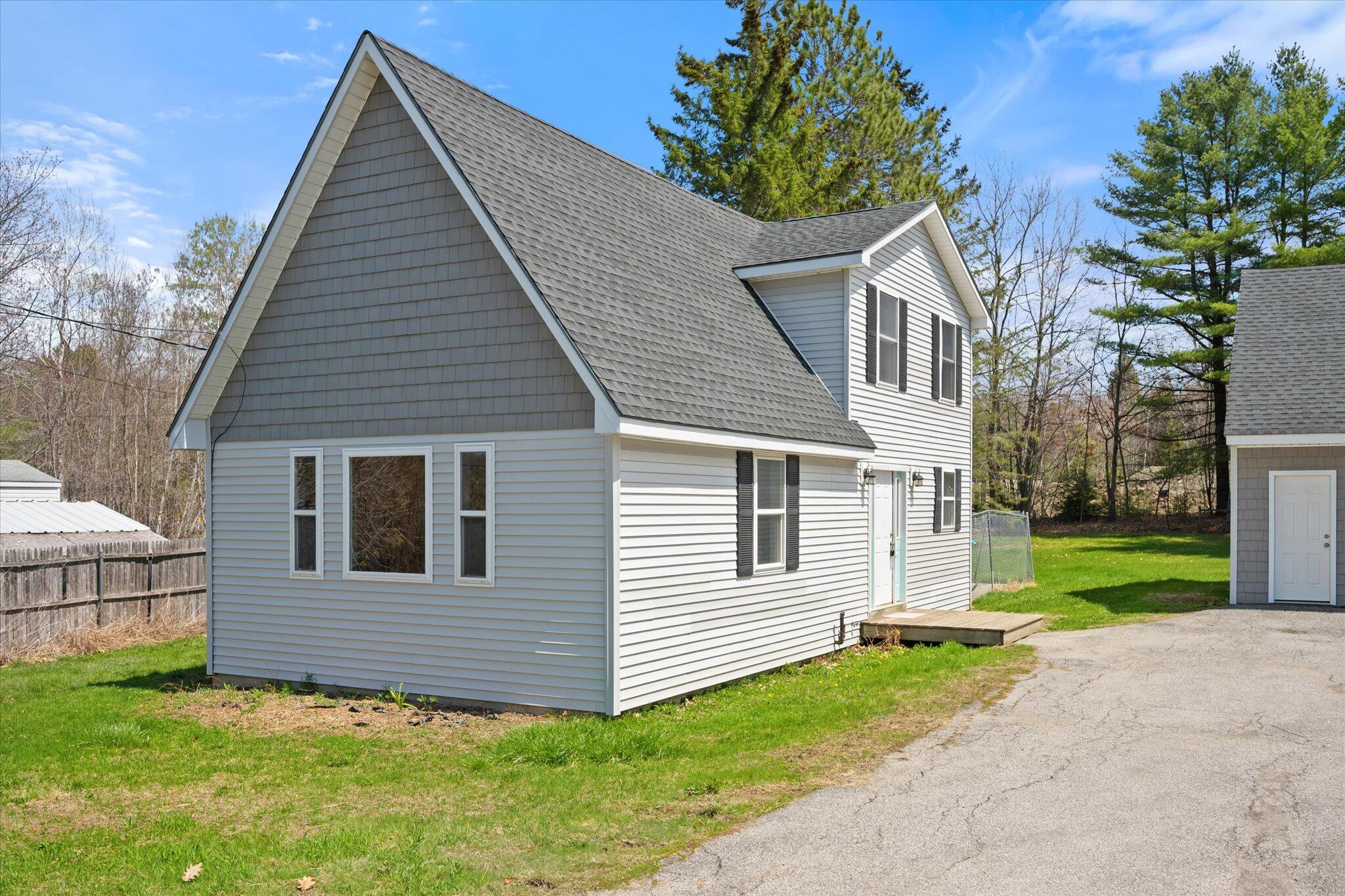 193 Main Street Milford, ME 04461 - Photo 2 of 37 IMG_0690