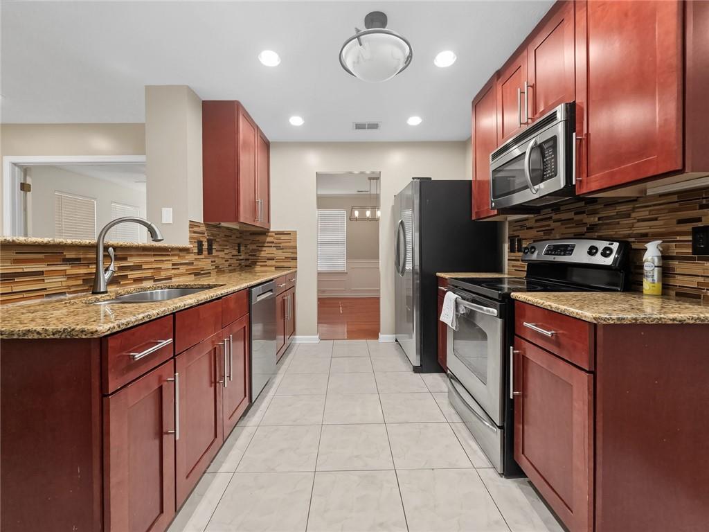 1809 Wellborn Way Southwest Marietta, GA 30008 - Photo 14 of 34