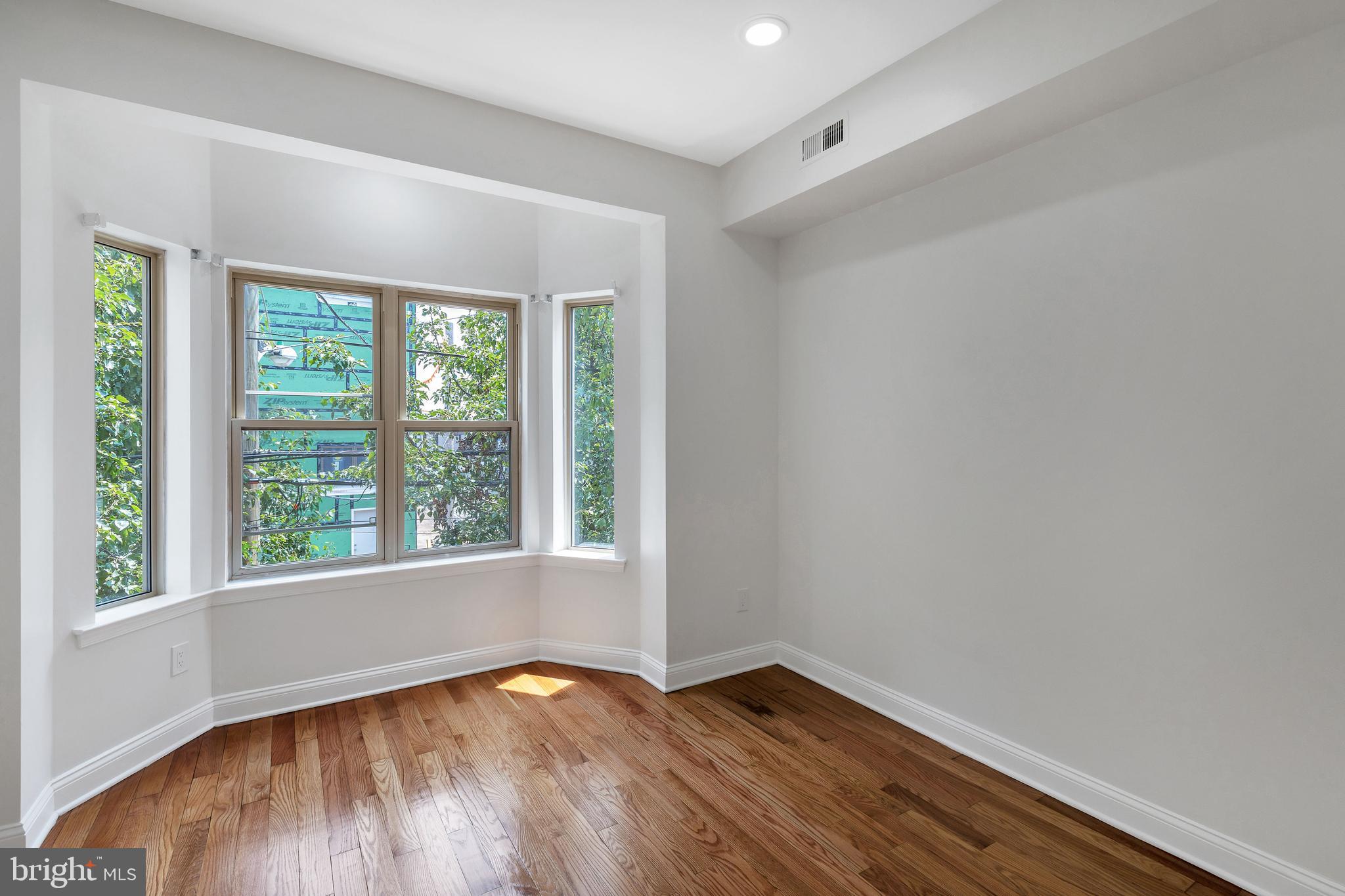 1024 South 22nd Street Philadelphia, PA 19146 - Photo 13 of 42