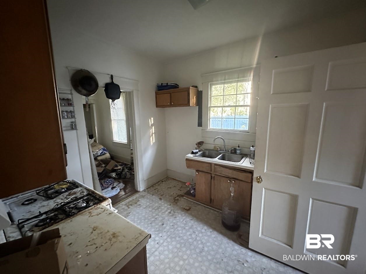 1459 Brown Street Mobile, AL 36604 - Photo 6 of 11
