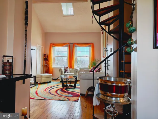 $484,999 | 3432 South Wakefield Street, Unit B1, Arlington, VA 22206