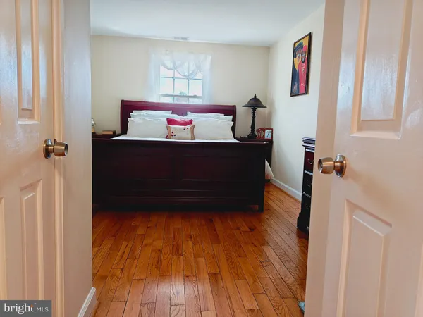 $484,999 | 3432 South Wakefield Street, Unit B1, Arlington, VA 22206