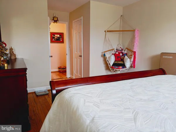 $484,999 | 3432 South Wakefield Street, Unit B1, Arlington, VA 22206