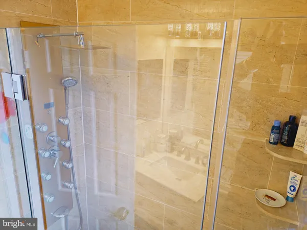 $484,999 | 3432 South Wakefield Street, Unit B1, Arlington, VA 22206