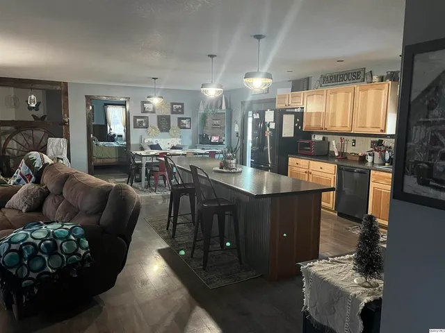 $310,000 | 1126 East Co Road 350, Sutter, IL 62373