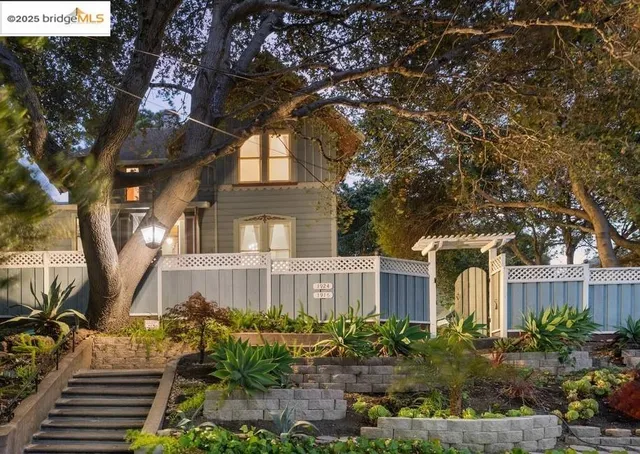 $1,648,000 | 1924 7th Avenue, Oakland, CA 94606