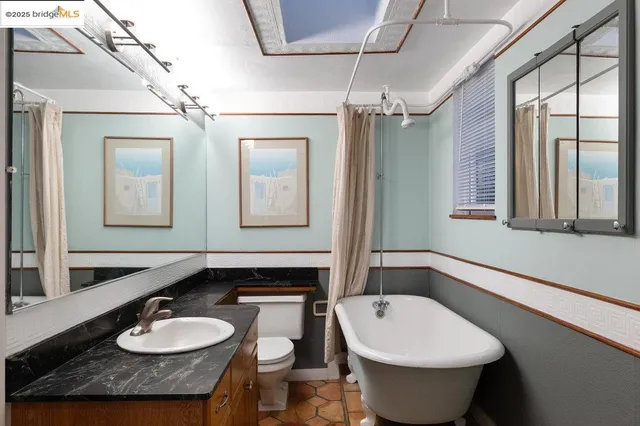 $1,648,000 | 1924 7th Avenue, Oakland, CA 94606