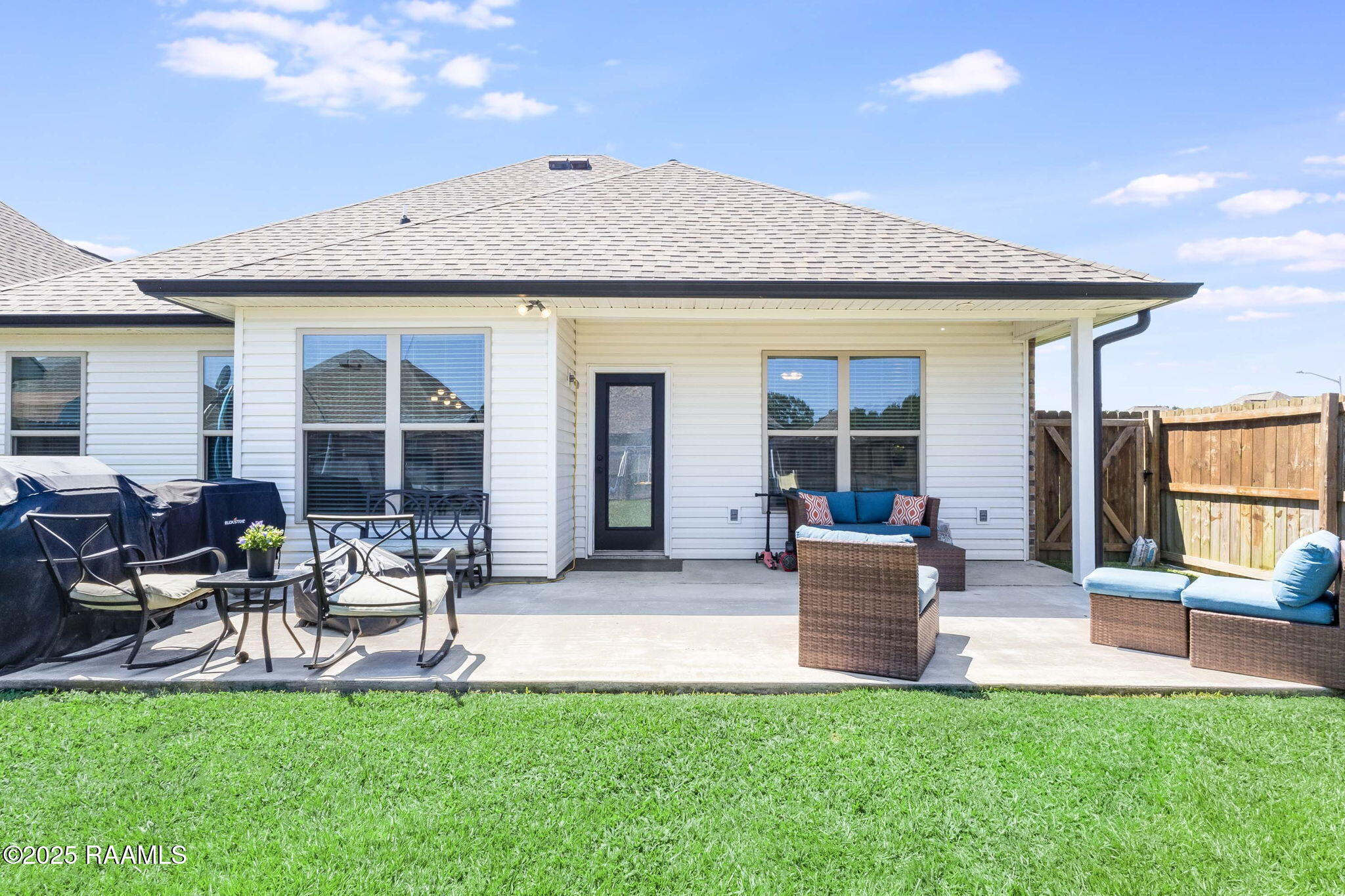 101 Murphy Lane Duson, LA 70529 - Photo 6 of 26 23-web-or-mls-101 Murphy Lane-21