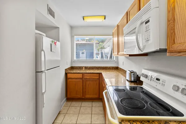 $169,500 | 1664 Beach Boulevard, Unit 92, Biloxi, MS 39531
