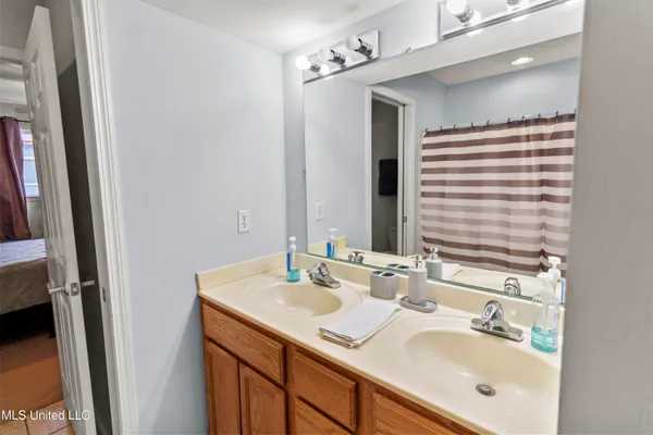 $169,500 | 1664 Beach Boulevard, Unit 92, Biloxi, MS 39531