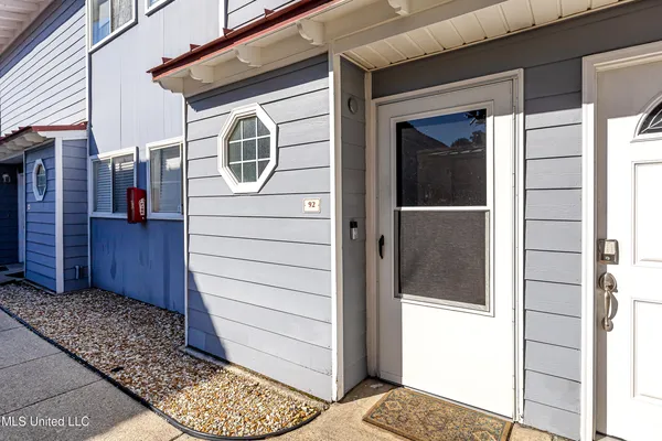 $169,500 | 1664 Beach Boulevard, Unit 92, Biloxi, MS 39531