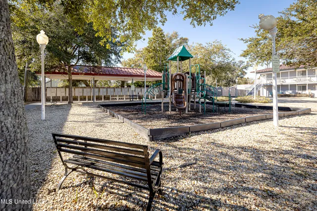 $169,500 | 1664 Beach Boulevard, Unit 92, Biloxi, MS 39531