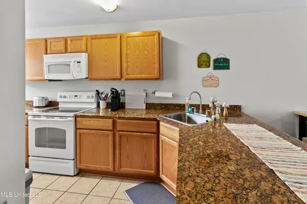 $169,500 | 1664 Beach Boulevard, Unit 92, Biloxi, MS 39531