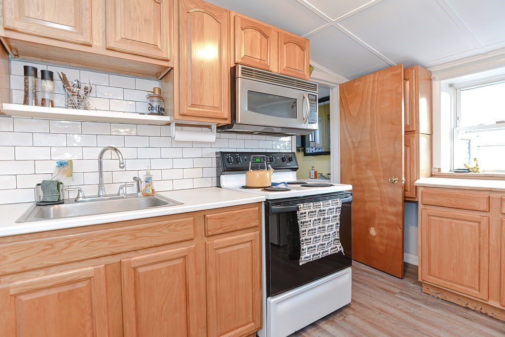 56 South Shore Road Holbrook, MA 02343 - Photo 20 of 24