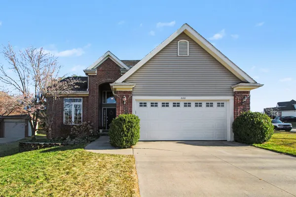 $560,000 | 600 Bannock Court, Saline, MI 48176