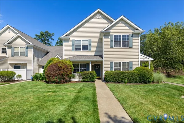 $365,000 | 4674 Twin Hickory Lake Drive, Glen Allen, VA 23059