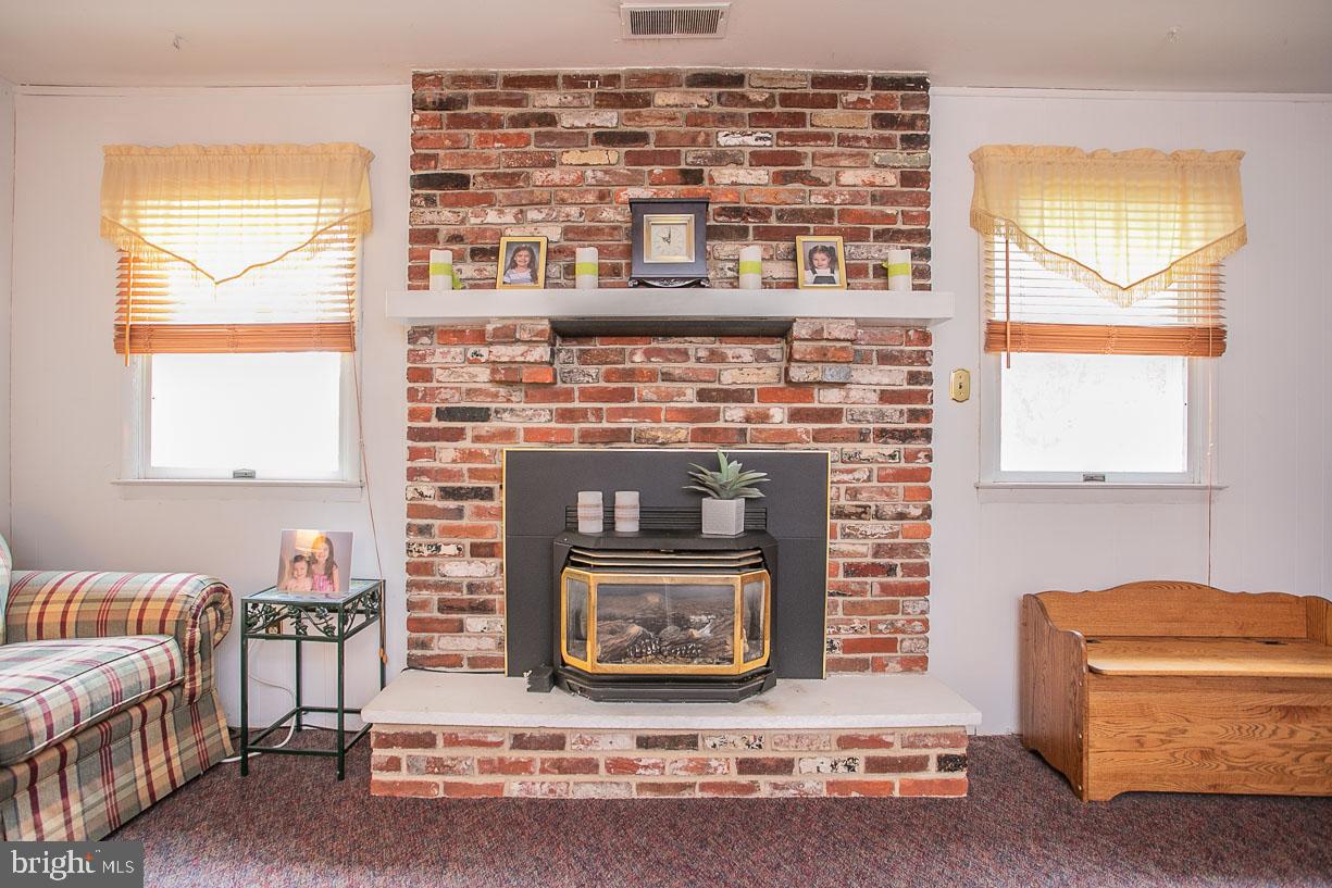 3119 Taft Road Norristown, PA 19403 - Photo 15 of 38 FR Fireplace (removable insert to be woodburning)