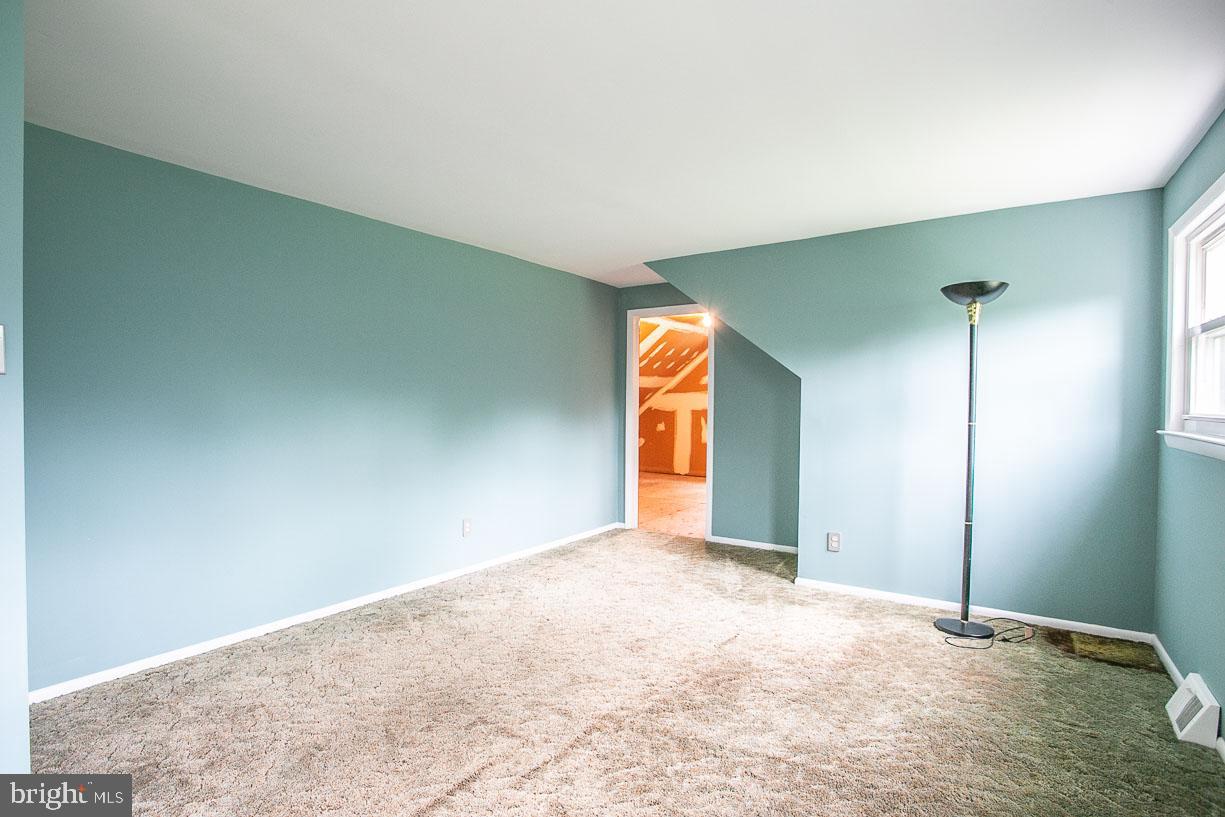 3119 Taft Road Norristown, PA 19403 - Photo 30 of 38 BR #4 (2nd floor) w/ access to attic