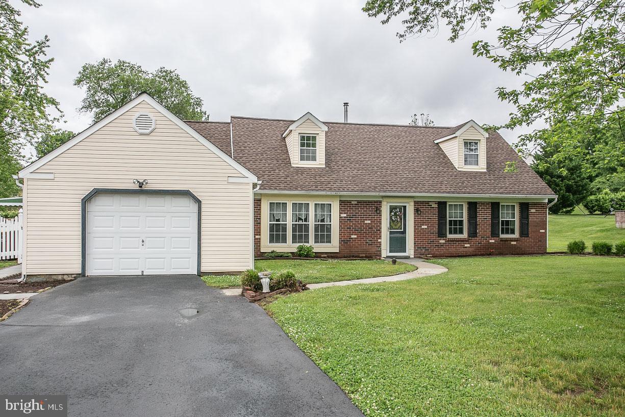 3119 Taft Road Norristown, PA 19403 - Photo 4 of 38 Gallery Image 4