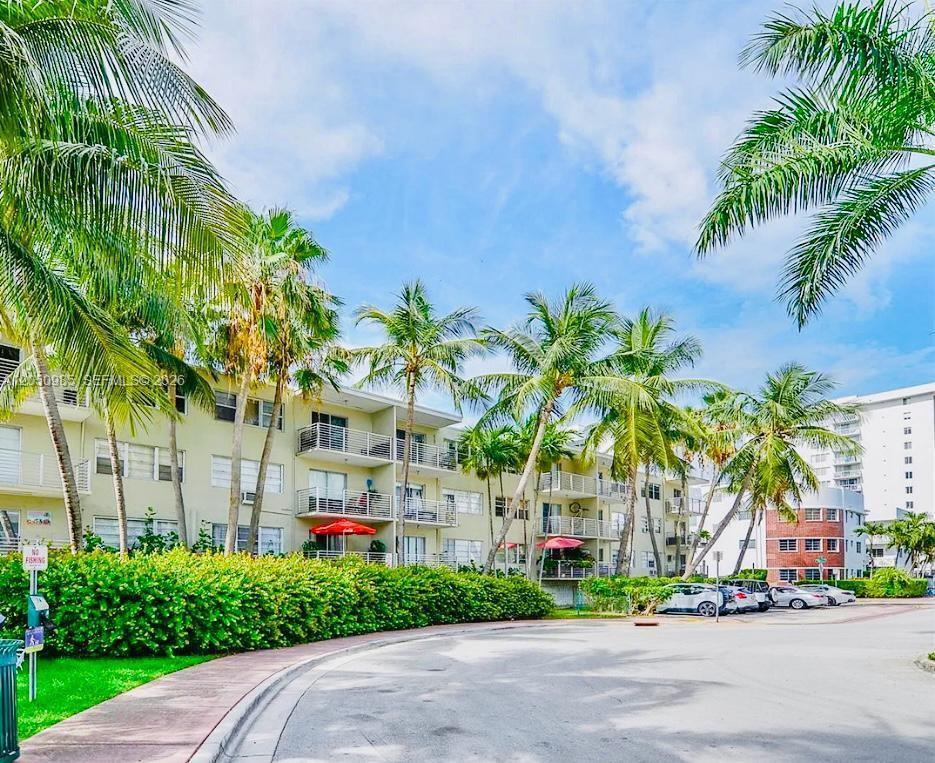 1441 Lincoln Road, Unit 214 Miami Beach, FL 33139 - Photo 1 of 9