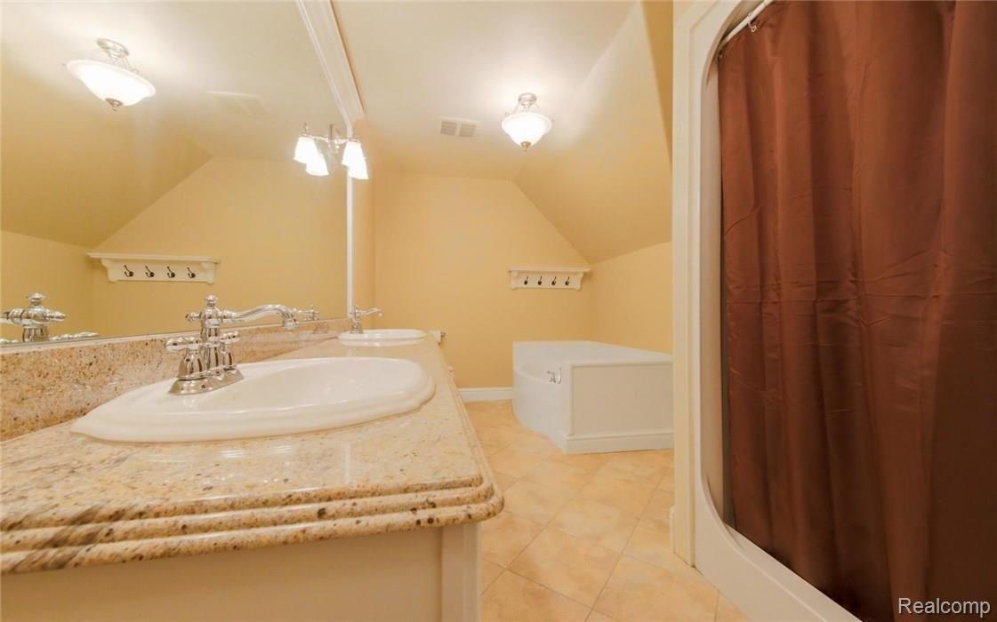 3742 Westphal Road Howell, MI 48843 - Photo 14 of 27 14-photo-web-1680x1050-108495.jpg