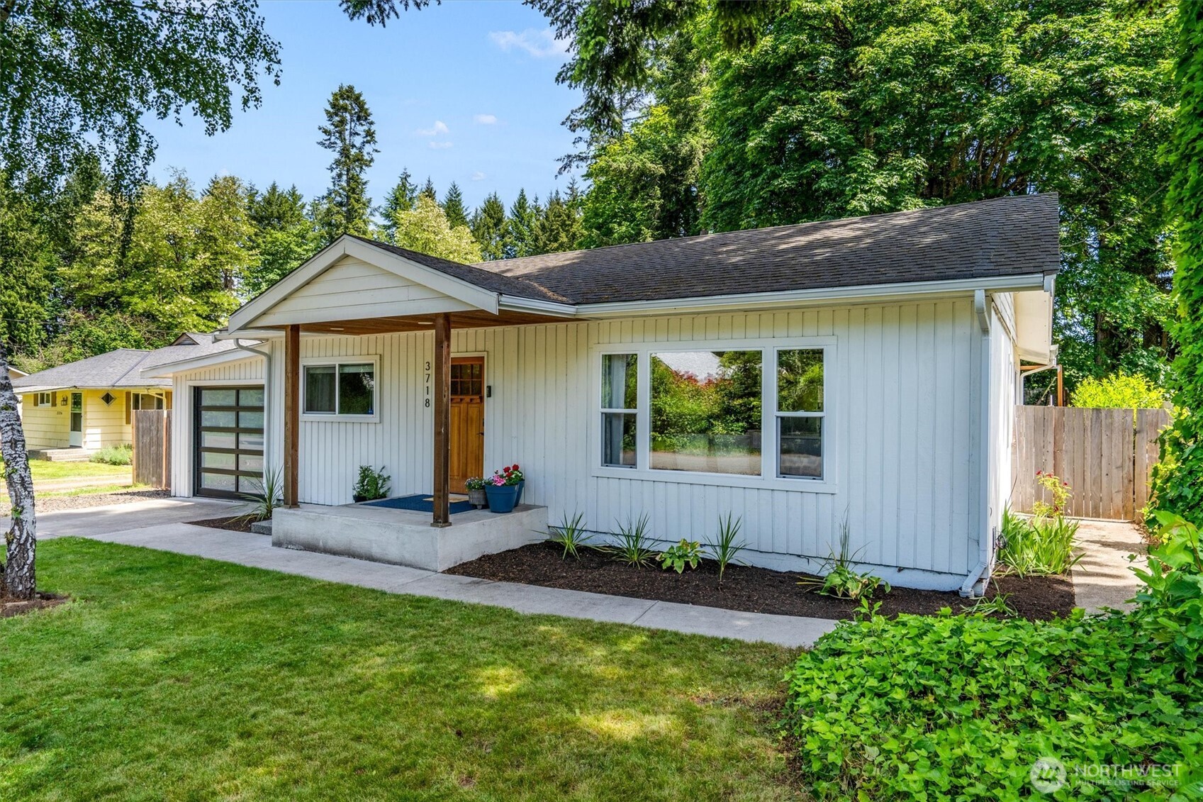 3718 Dyes Inlet Road Northwest Bremerton, WA 98312 - Photo 1 of 31 Gallery Image 1