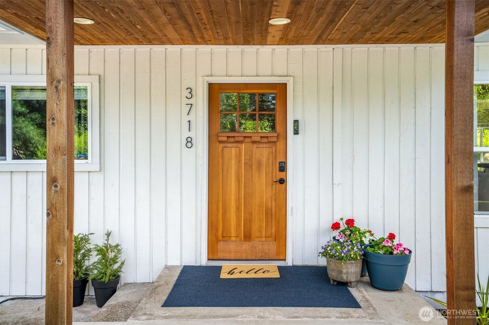 3718 Dyes Inlet Road Northwest Bremerton, WA 98312 - Photo 4 of 31 Gallery Image 4